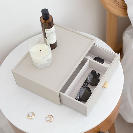 Szkatułka na biżuterię Stackers classic jasnobeżowa z szufladą