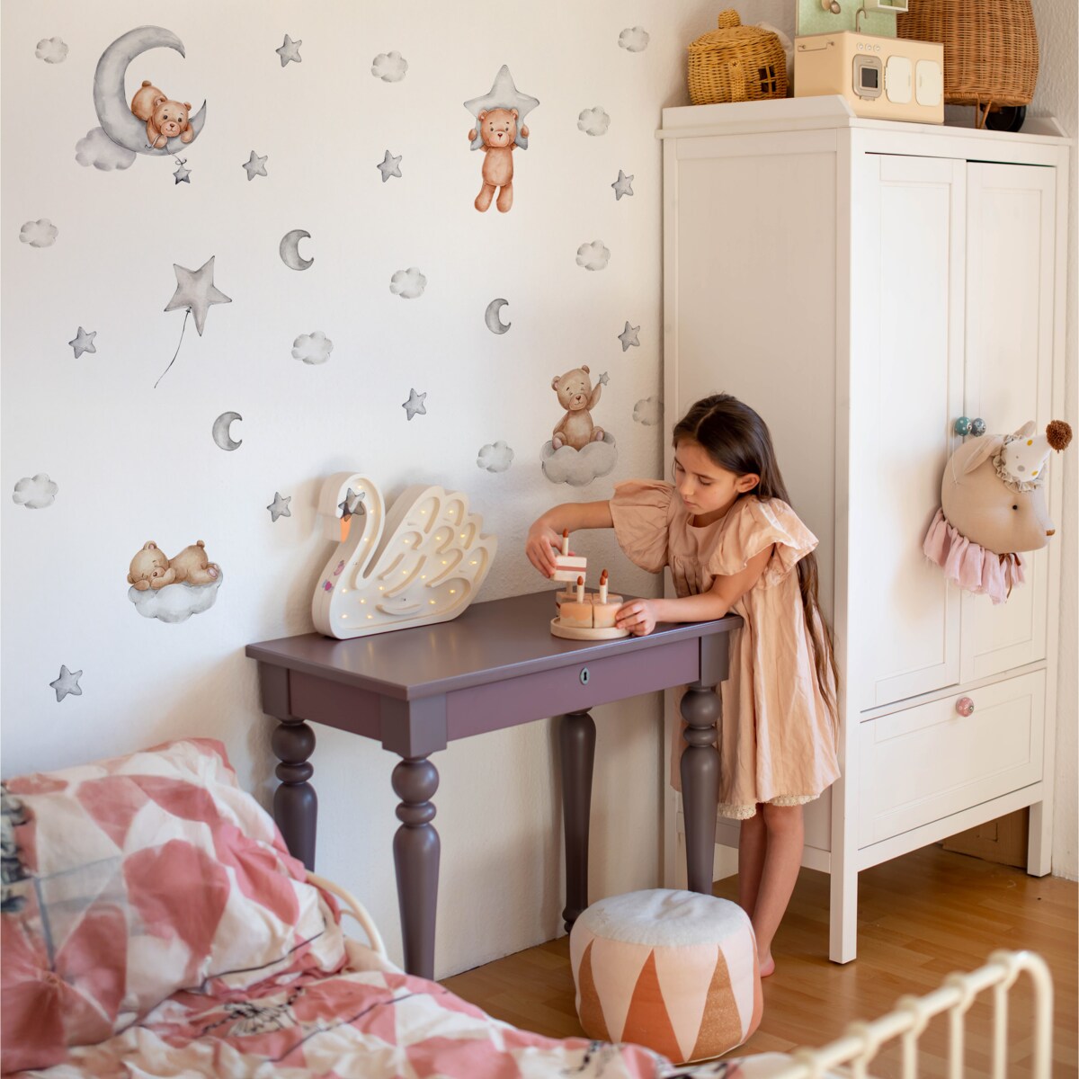 Naklejki Misie na szarych chmurkach 60x30cm