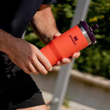 Stanley Kubek The IceFlow Flip Straw Tumbler 0,89 l - Tigerlily