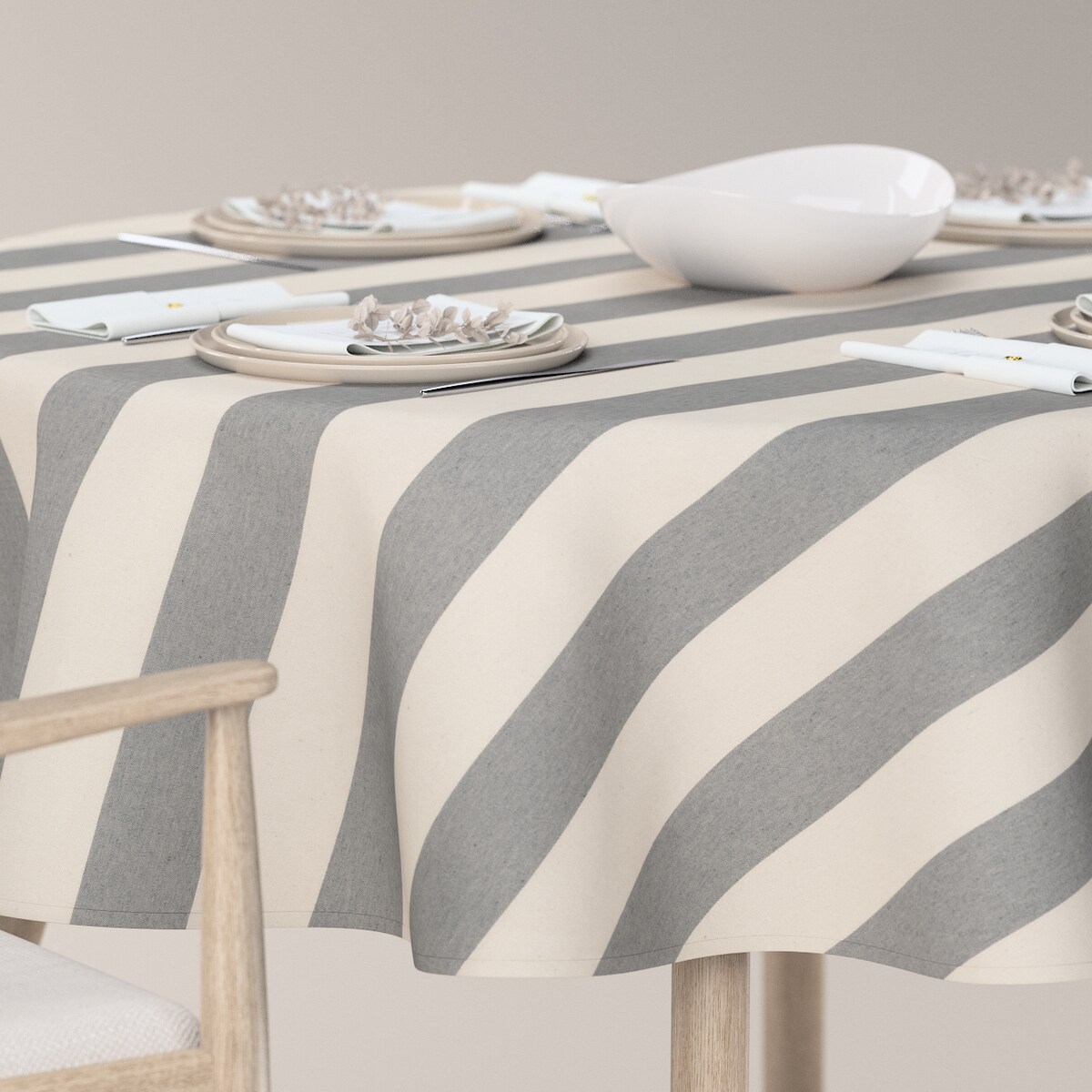 Obrus okrągły 130 x 130 cm biało-szare pionowe pasy (5,5cm)