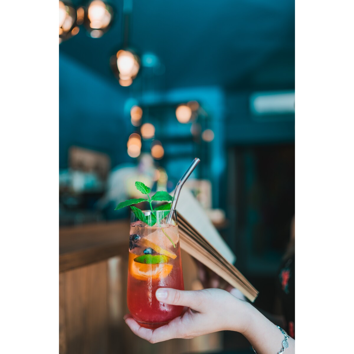 Słomki szklane transparent zakrzywione 23cm zestaw 6 sztuk ze szczoteczką 26629