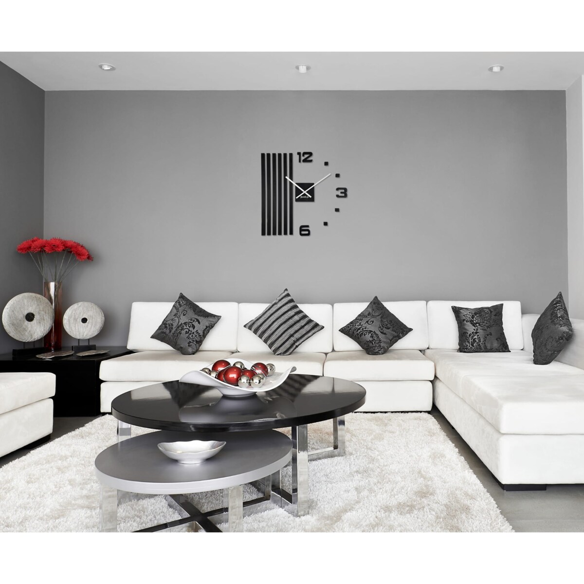 Czarny zegar ścienny drewniany LAMELE 60cm