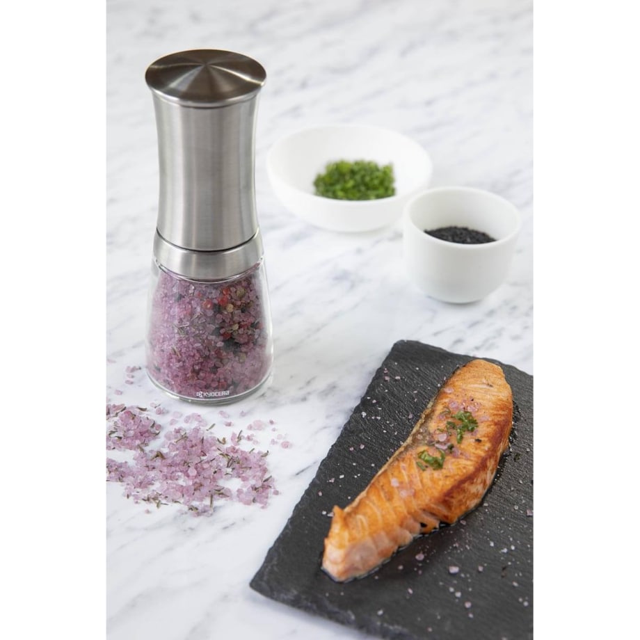 Młynek do ziół i przypraw stalowy, Kyocera