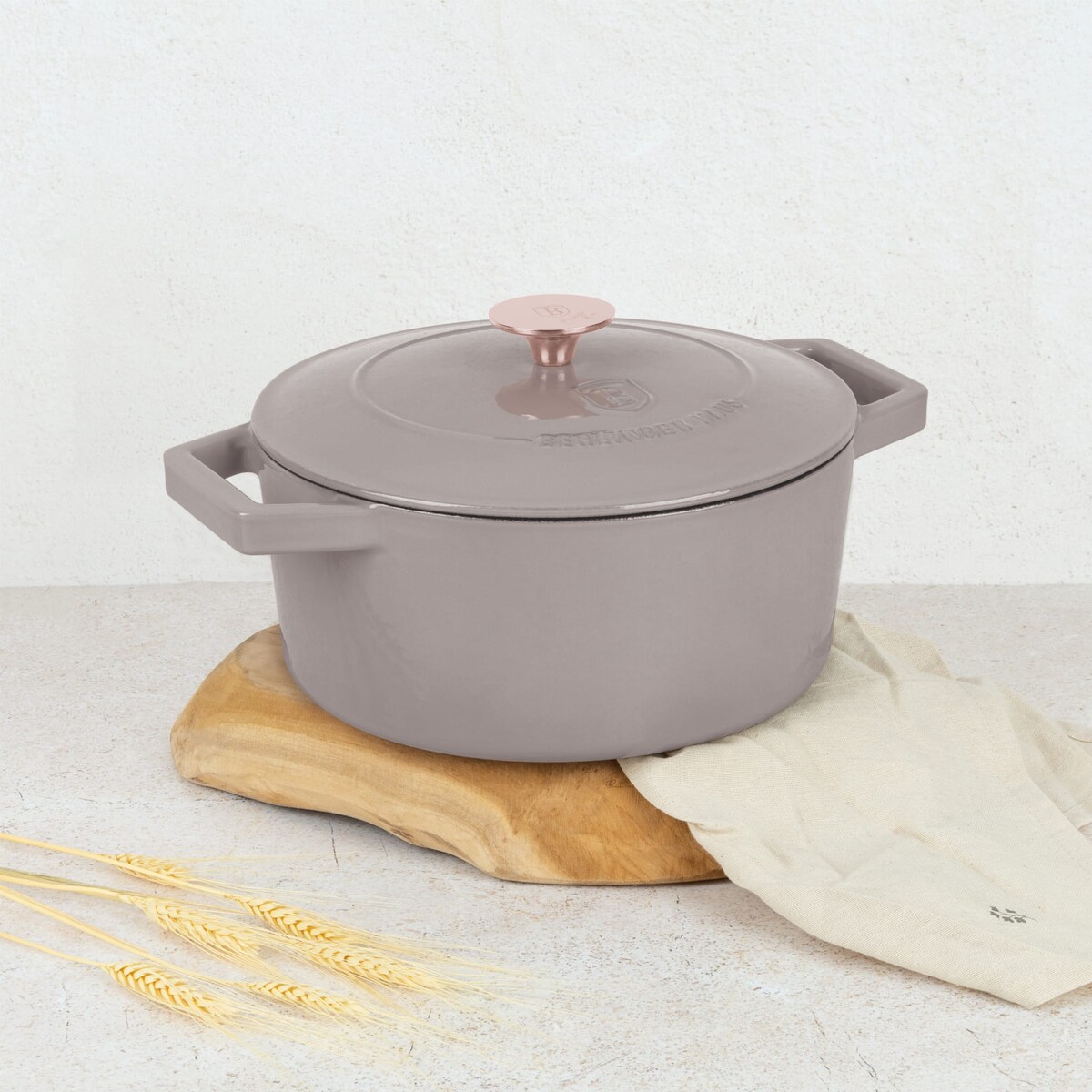 Garnek żeliwny4,35L z pokrywką 24cm Berlinger Haus Toupe