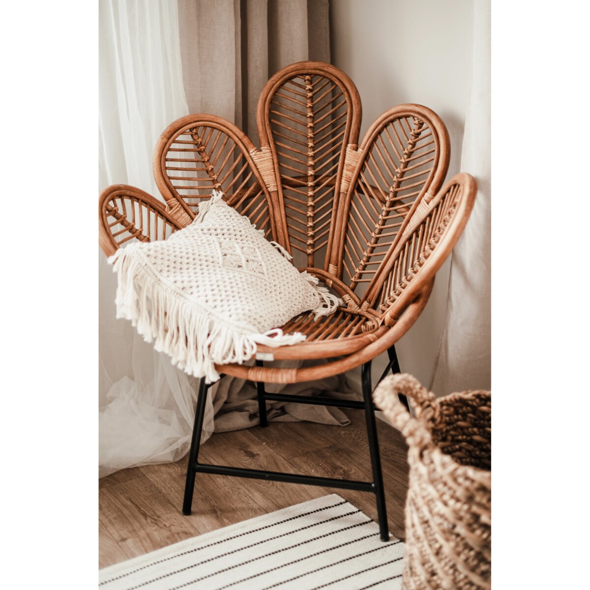 FOTEL RATTANOWY KWIAT KARMEL