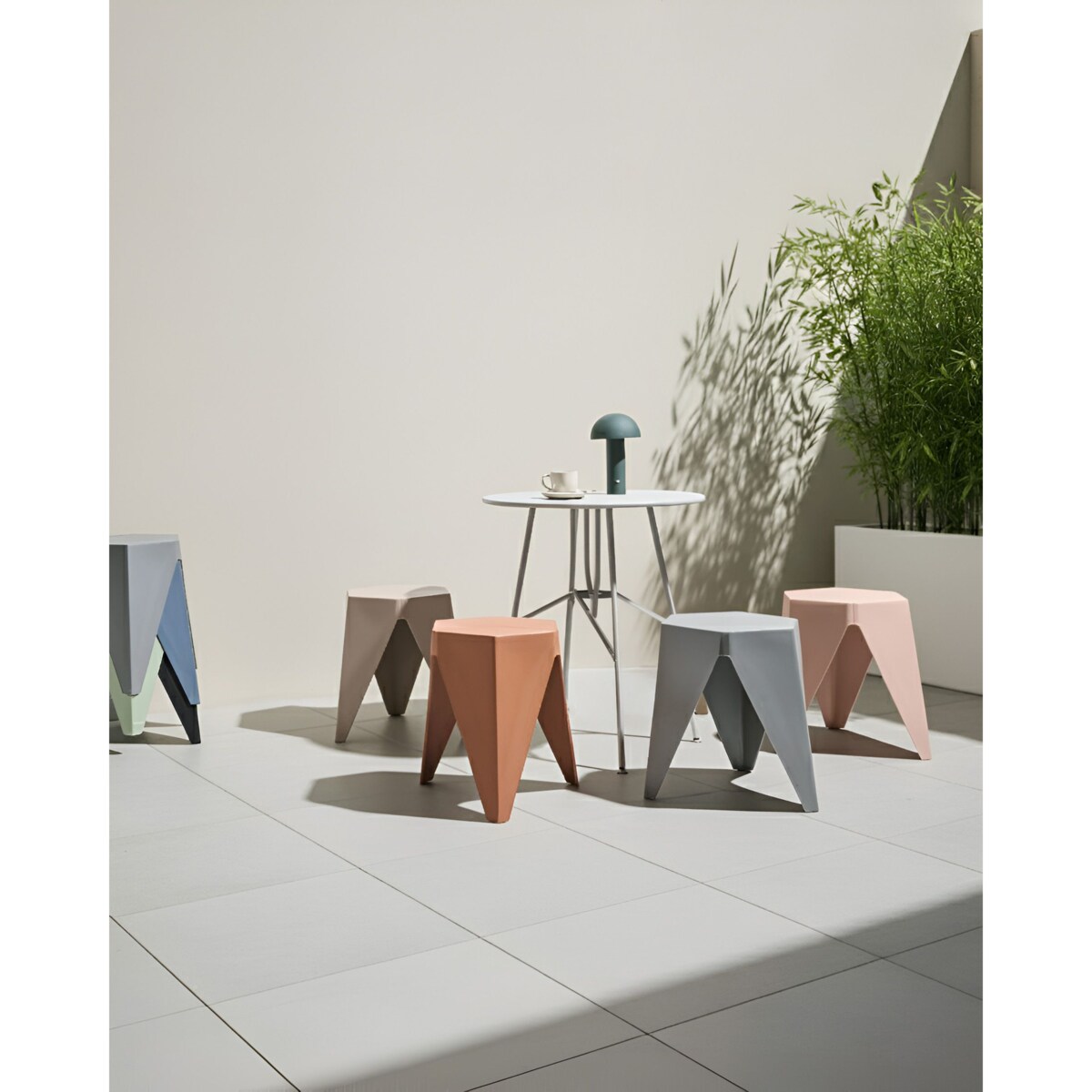 Zestaw 4 stołków ogrodowych KARAVOS Kolorowy