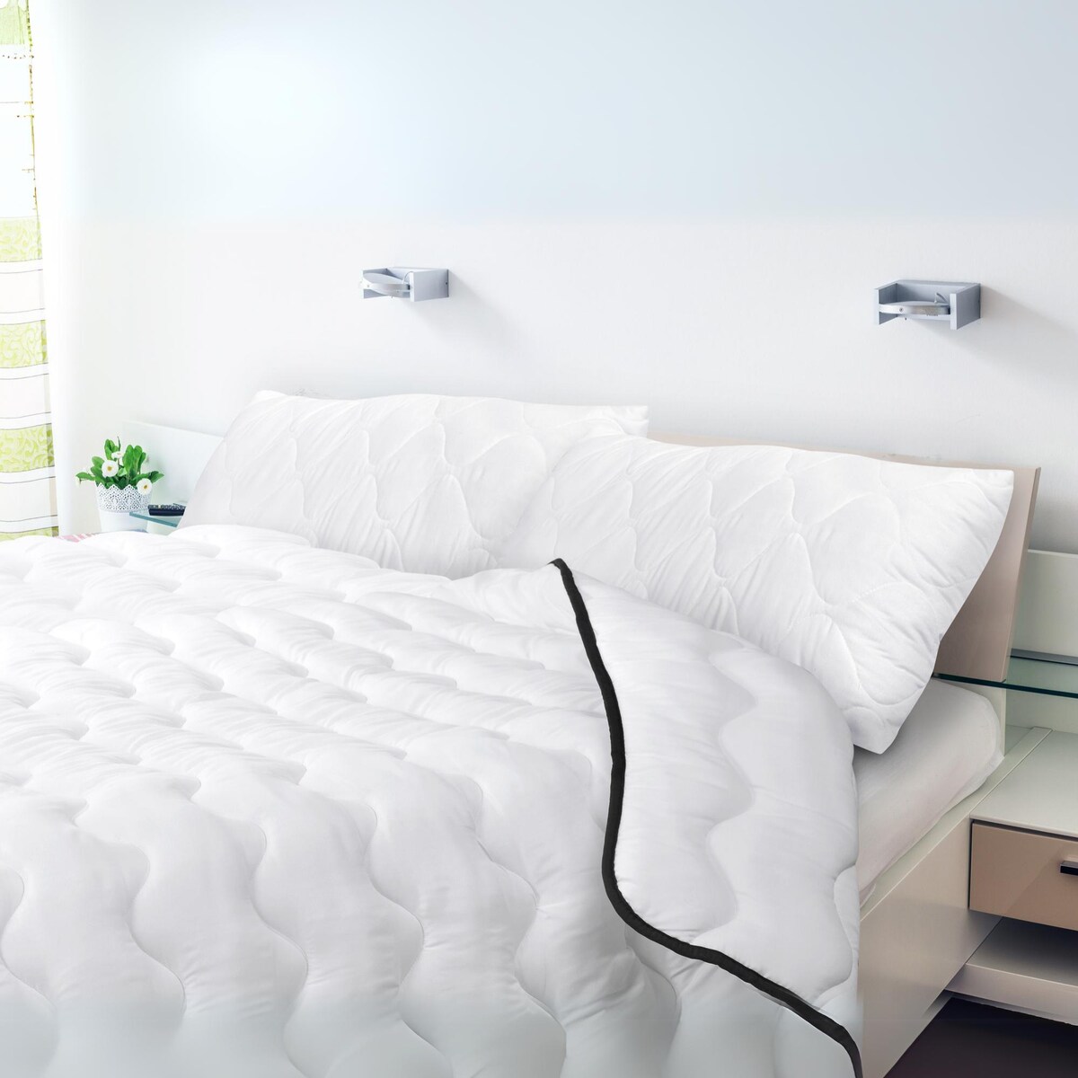 Poduszka Do Spania 30X50 Cm Antyalergiczna Pikowana Z Mikrofibry Poliester