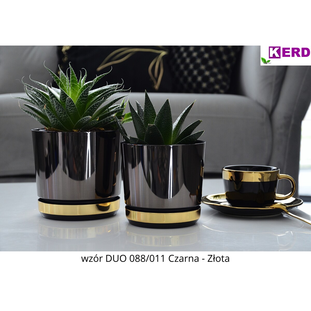 18 Doniczka DUO CZARNA z podstawką ZŁOTA dwukolorowa nowoczesna glamour wysoki połysk metaliczna elegancka
