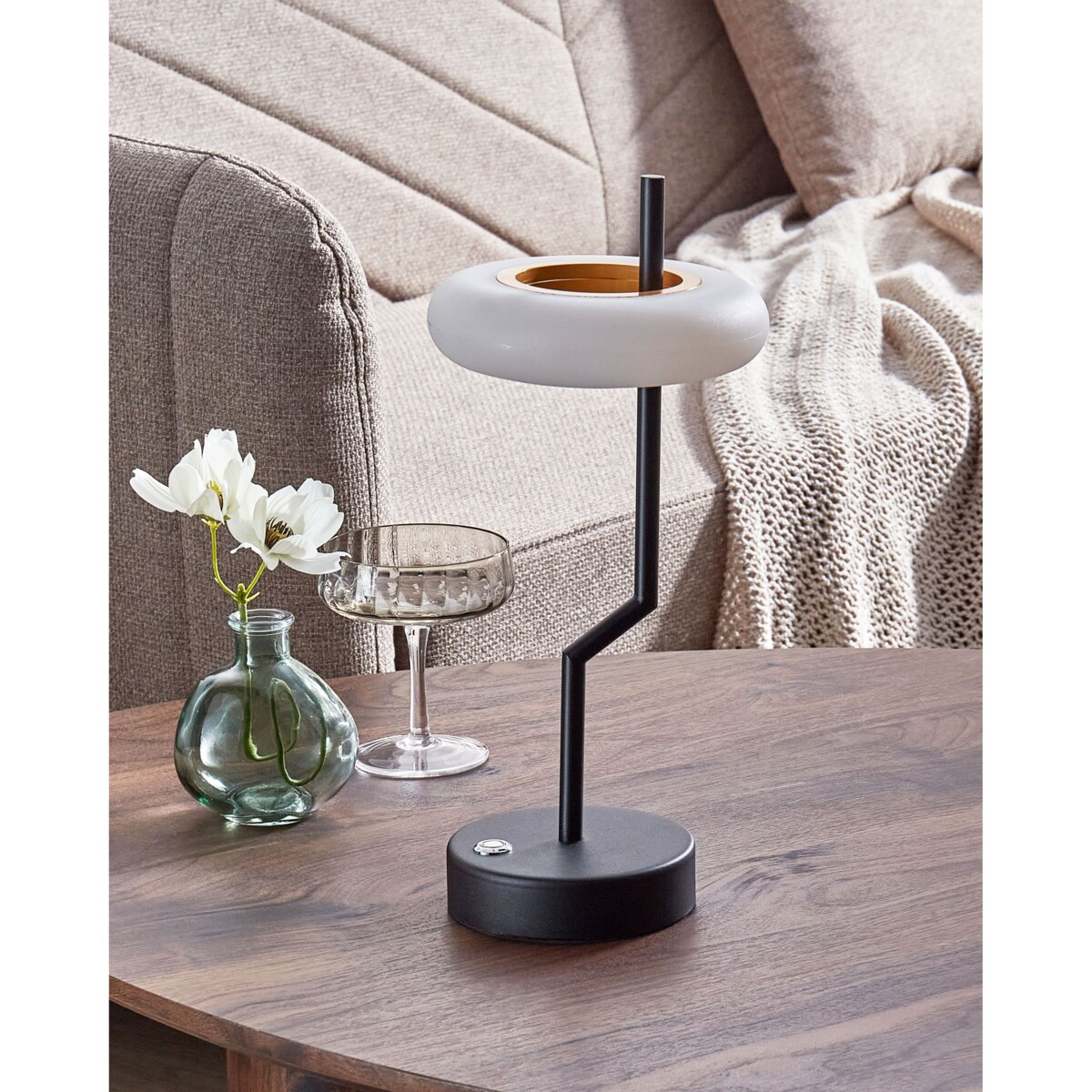 Bezprzewodowa lampa stołowa metalowa czarna ALVIELA