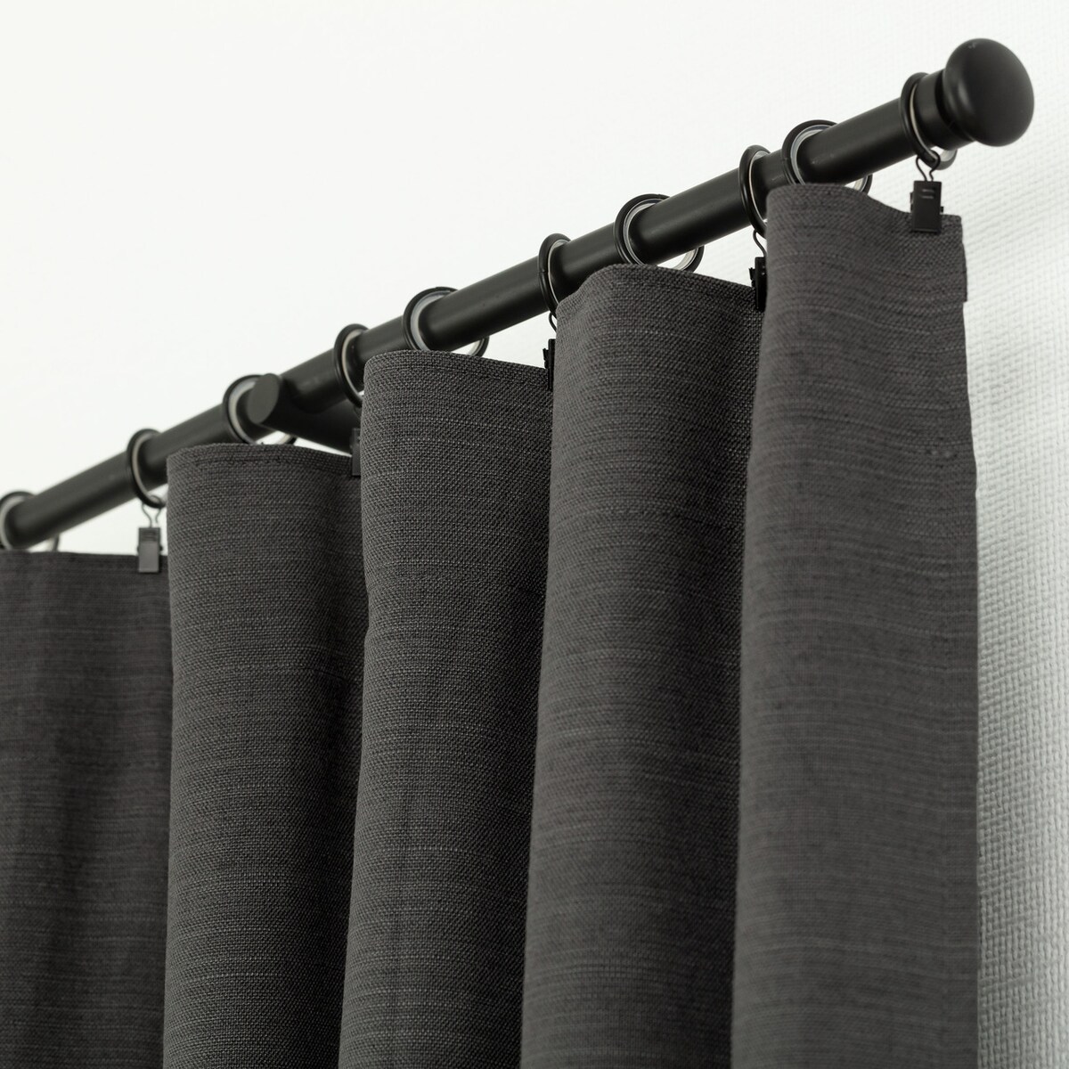 Zasłona BASIC na taśmie marszczącej 140x300 cm grafitowy 1 szt. 140x300 szary-czarny