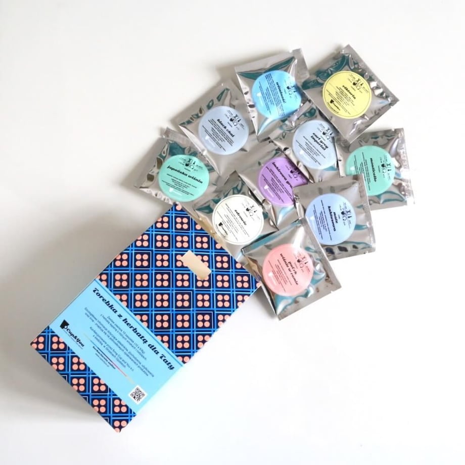 Personalizowany Box dla Taty - kawa smakowa, herbata sypana, kubek, zaparzacz, etykieta z personalizowanym nadrukiem na prezent upominek dla ojca