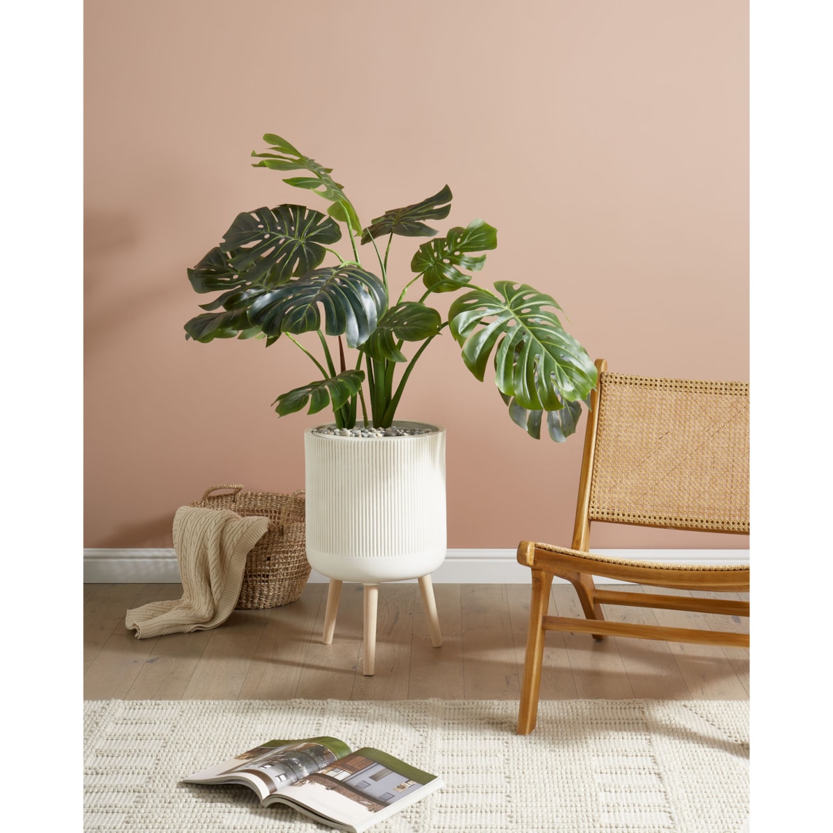 Doniczka na nóżkach 35 x 35 x 57 cm beżowa MACLURA