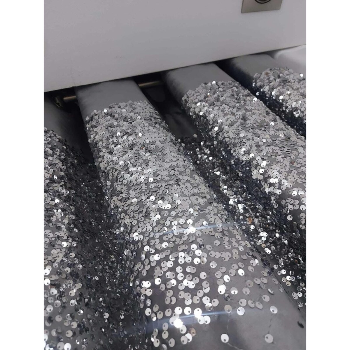 zasłona welurowa "dubaj" z cekinami 140x270 taśma | szary