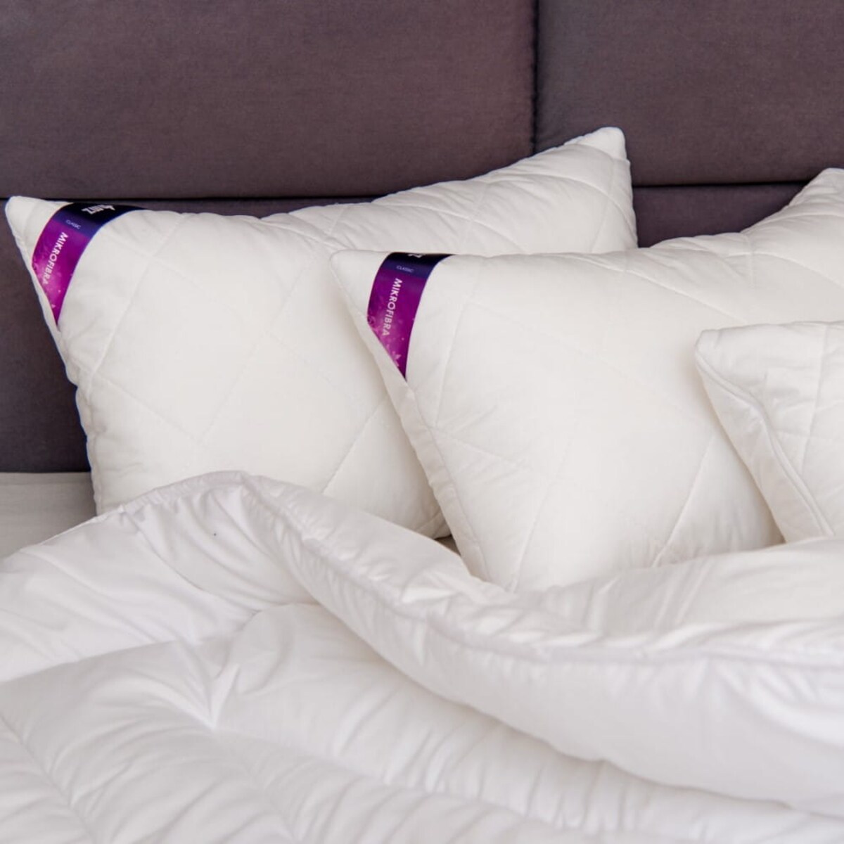 Kołdra Mikrofibra AMZ Letnia, 180 x 200 cm, AMZ