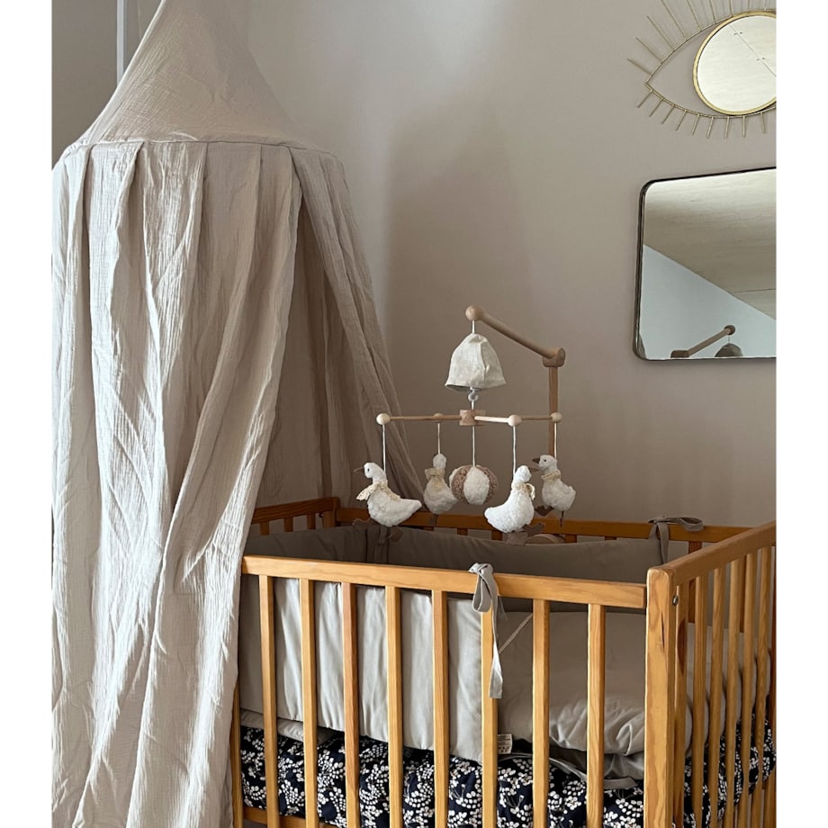 Gąska – karuzela do łóżeczka z obrotową pozytywką