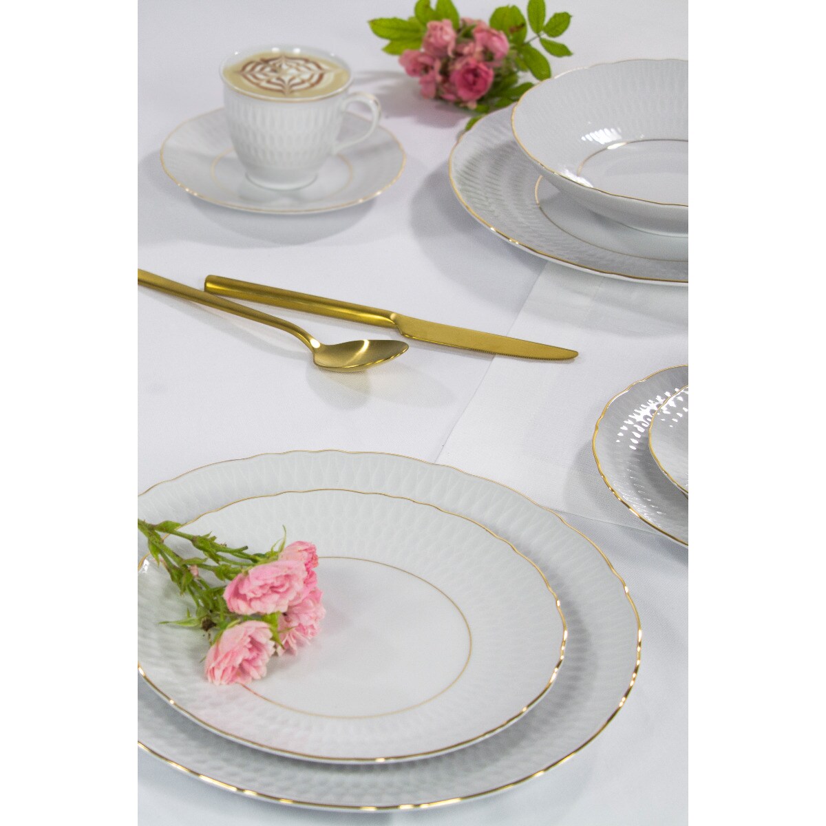 Serwis obiadowy dla 12 osób 44 el. Sofia Złota Linia 3604