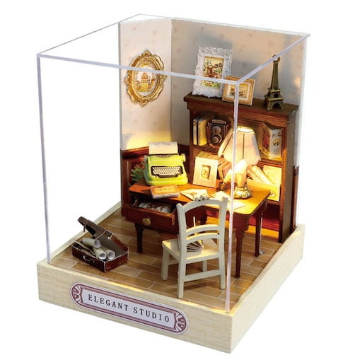 Miniaturowy domek - Francuskie studio