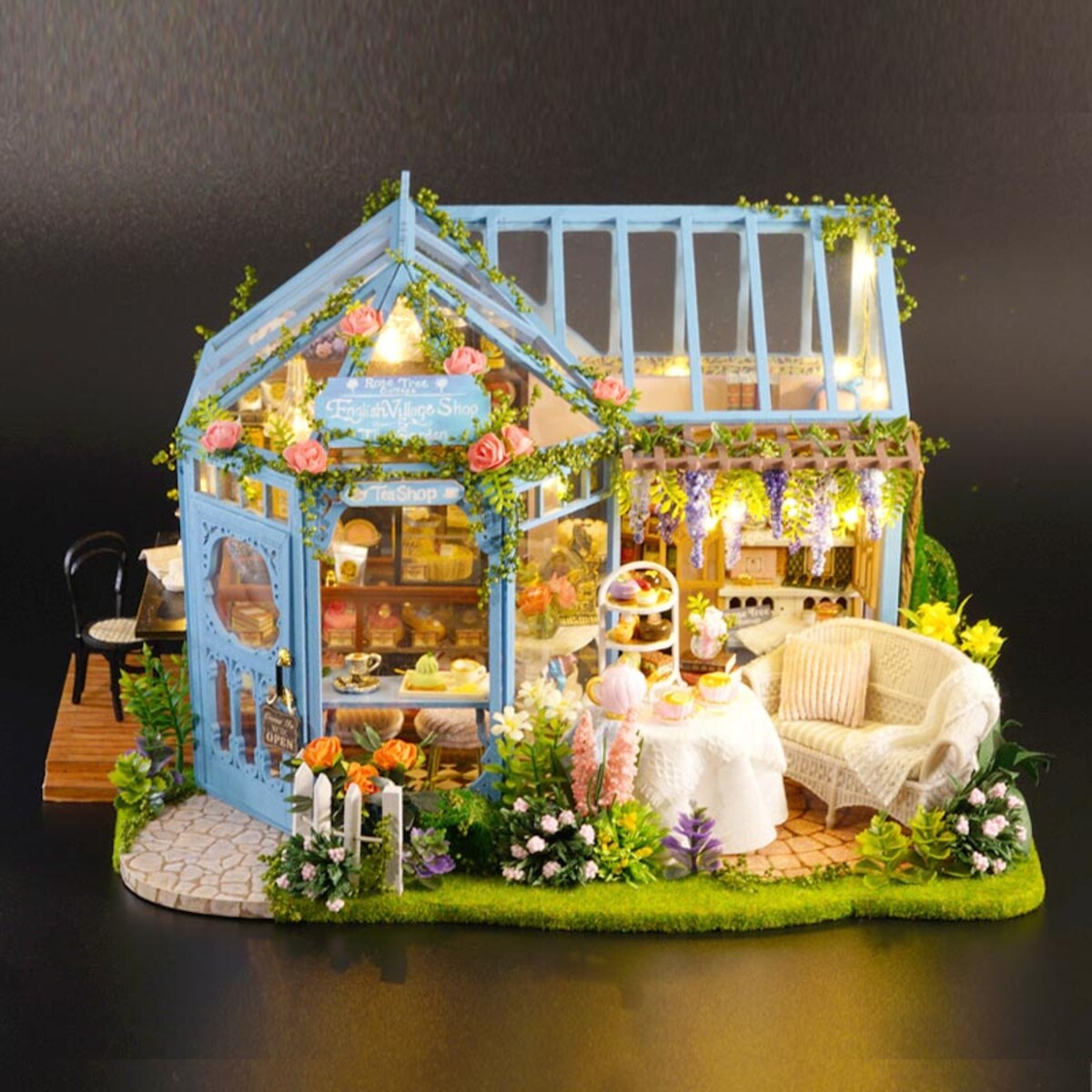 Miniaturowy domek - Różana herbaciarnia