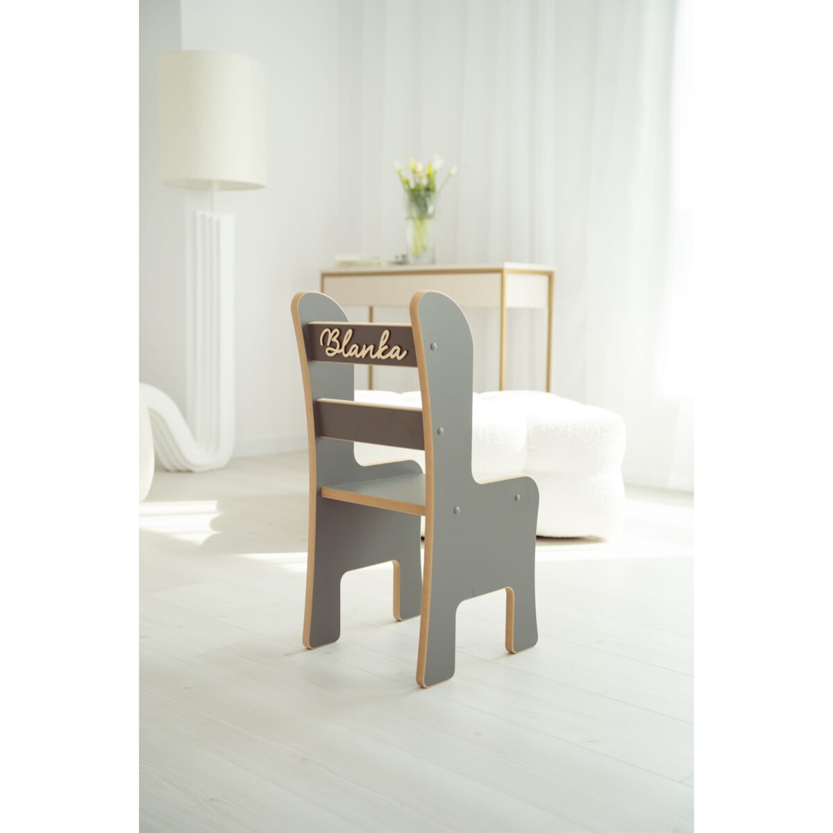 Krzesełko dla dziecka Z IMIENIEM - szare