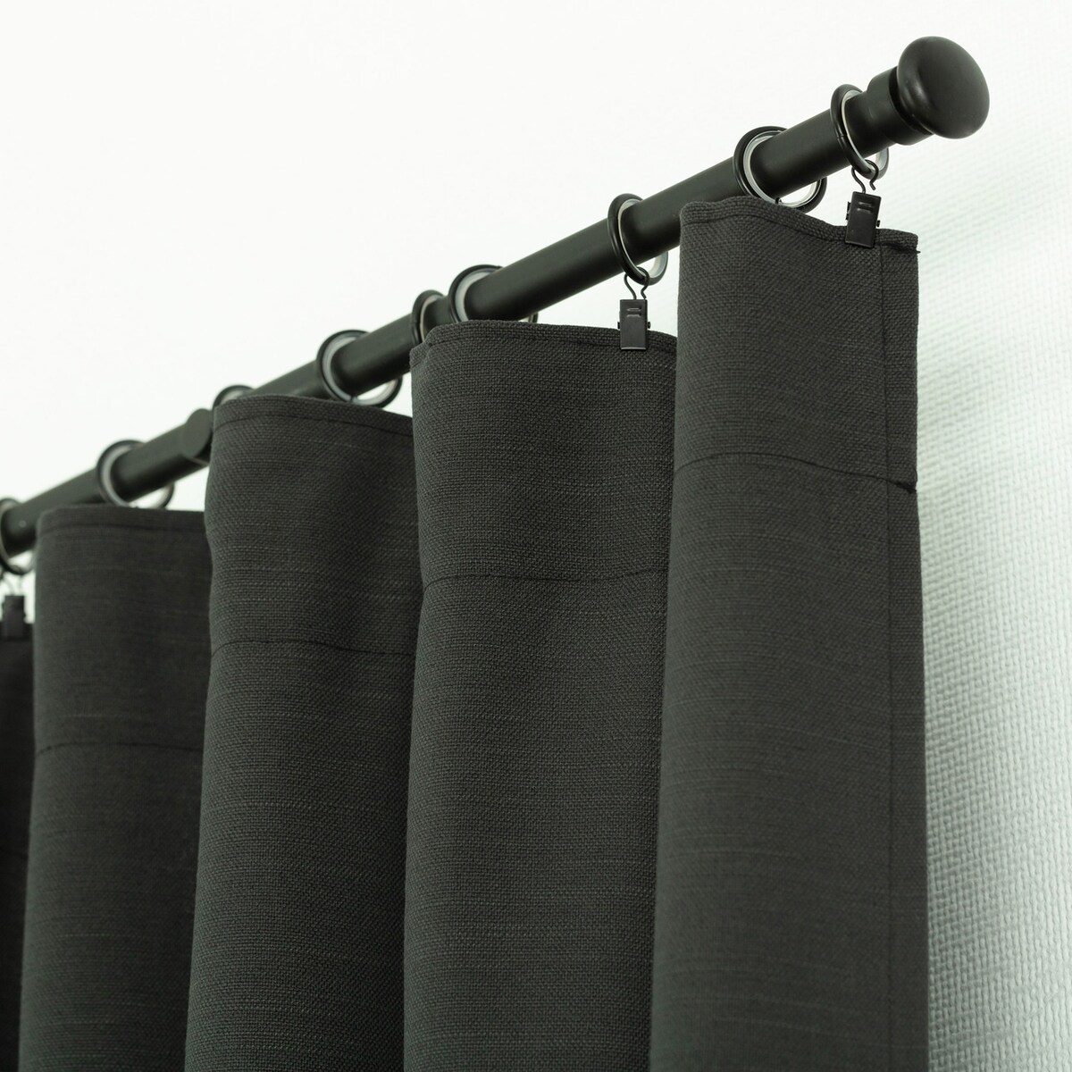 Zasłona BASIC na taśmie marszczącej 140x280cm bazaltowy 1 szt. 140x280 szary-czarny