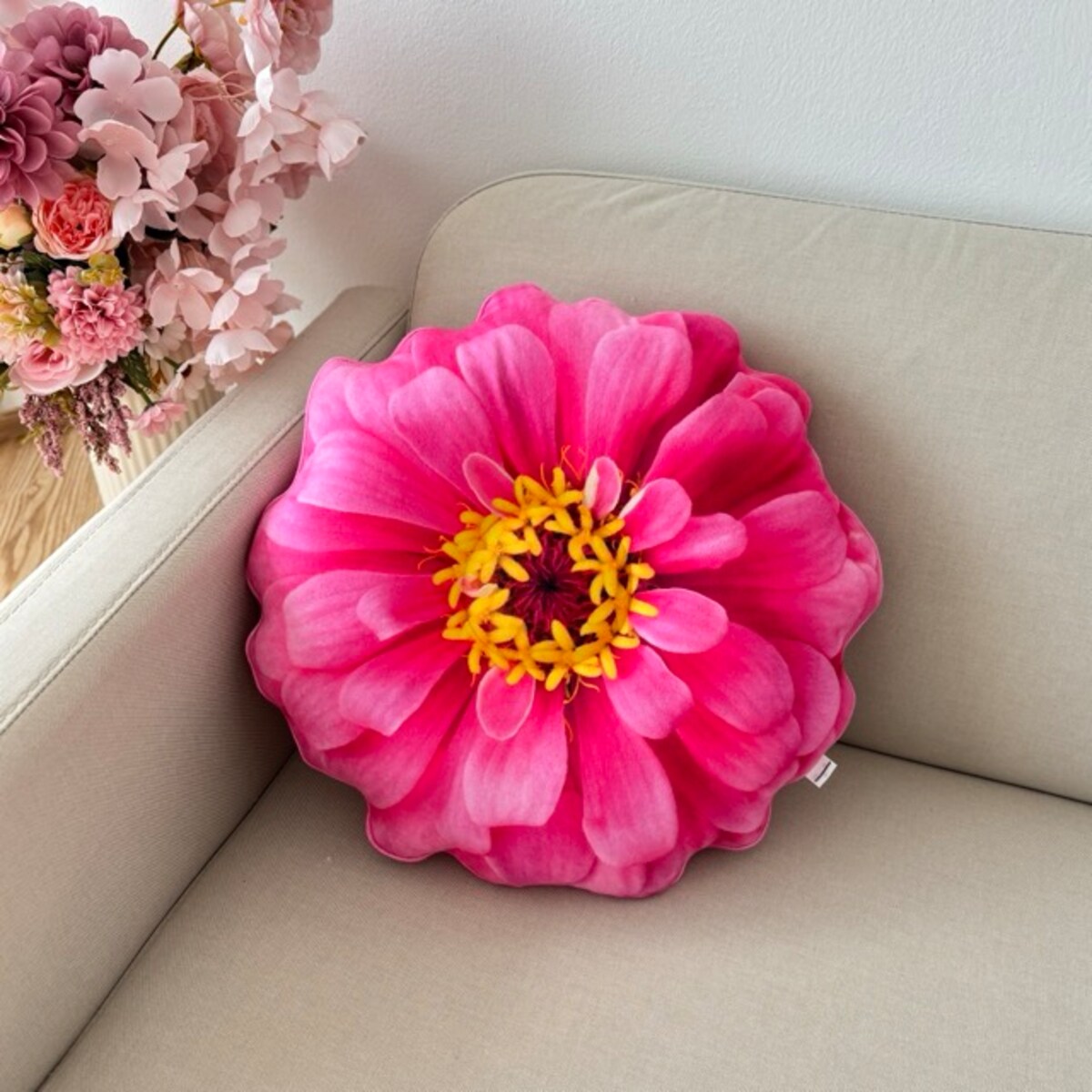 Poduszka kwiat duża Cynia wytworna różowa