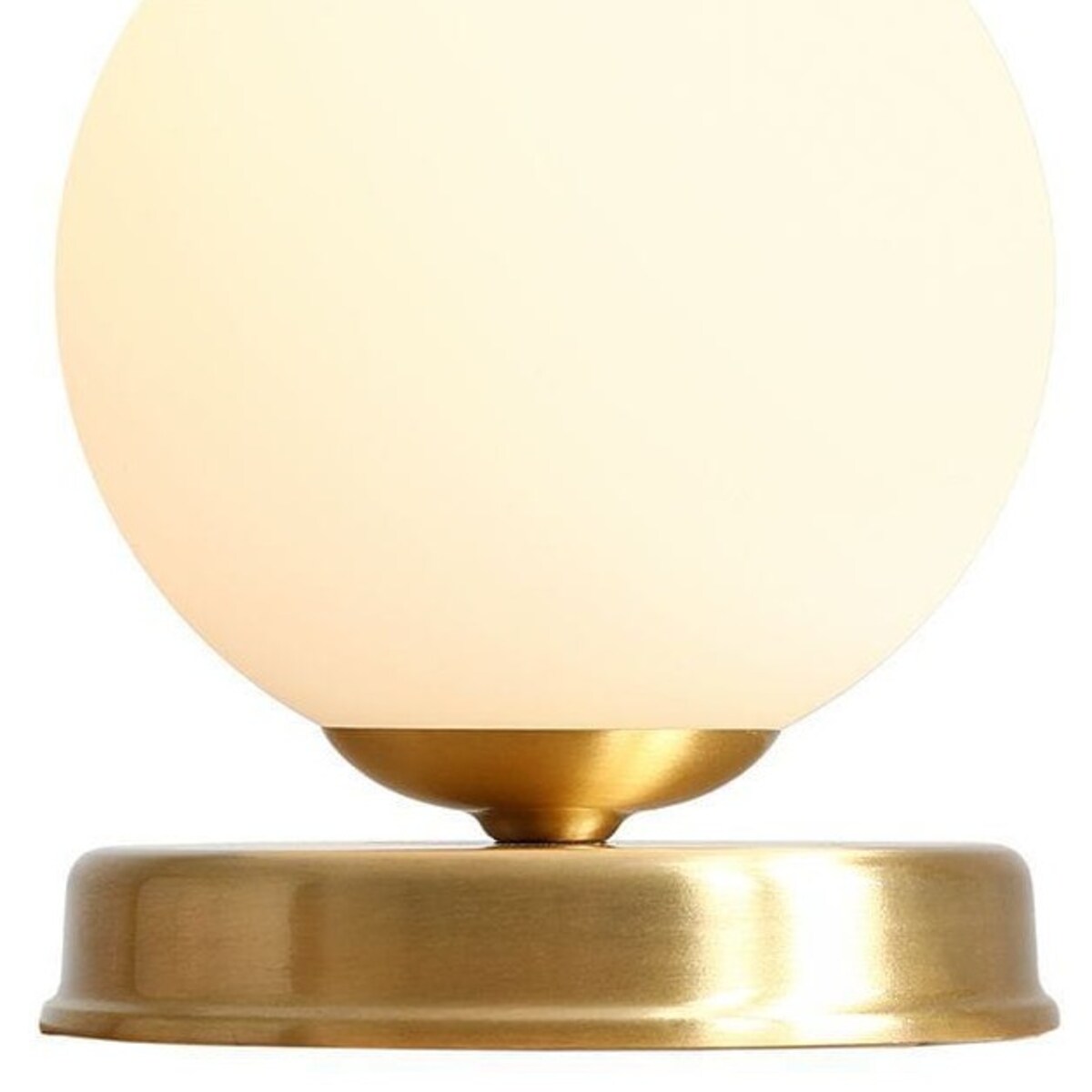 Stołowa lampka BALL 1076B40_S Aldex szklana kula mosiądz