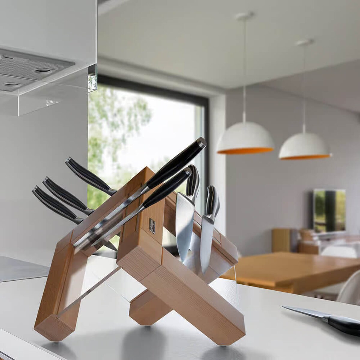 Magnetyczny blok na noże z drewna bukowego Artelegno Grand Prix