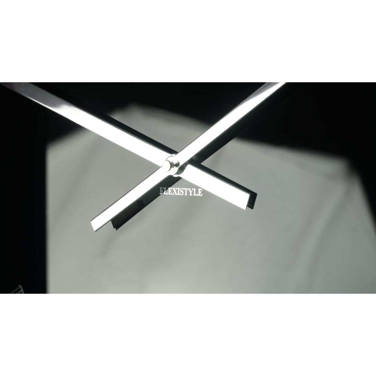 Duży zegar ścienny czarny EXACT 50cm