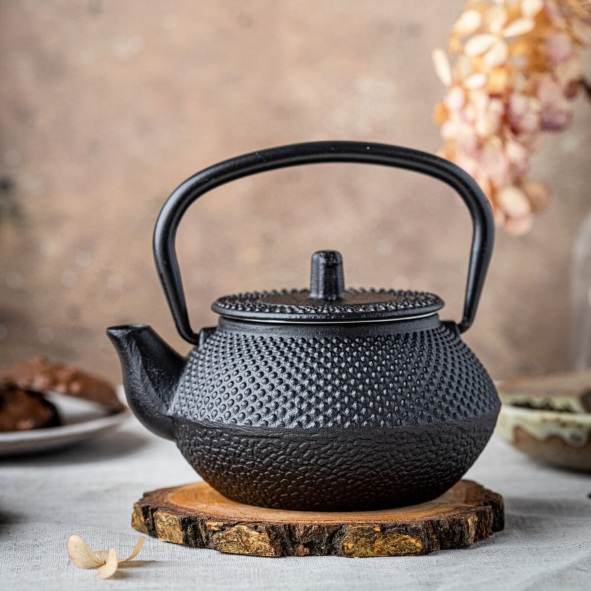 Czajniczek żeliwny Zaparzacz do herbaty ziół 0.3L KINGHOFF