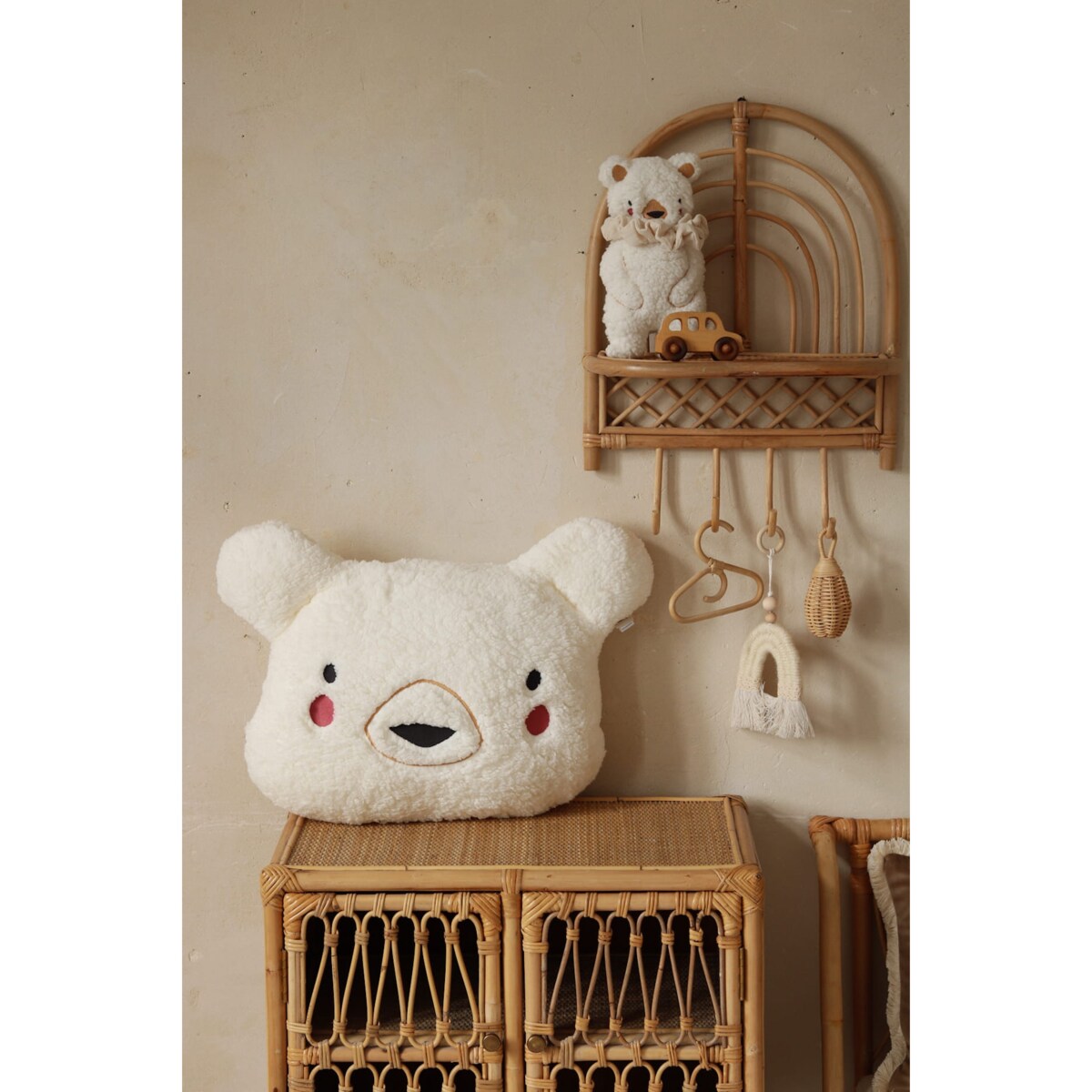 Poduszka dekoracyjna miś ecru