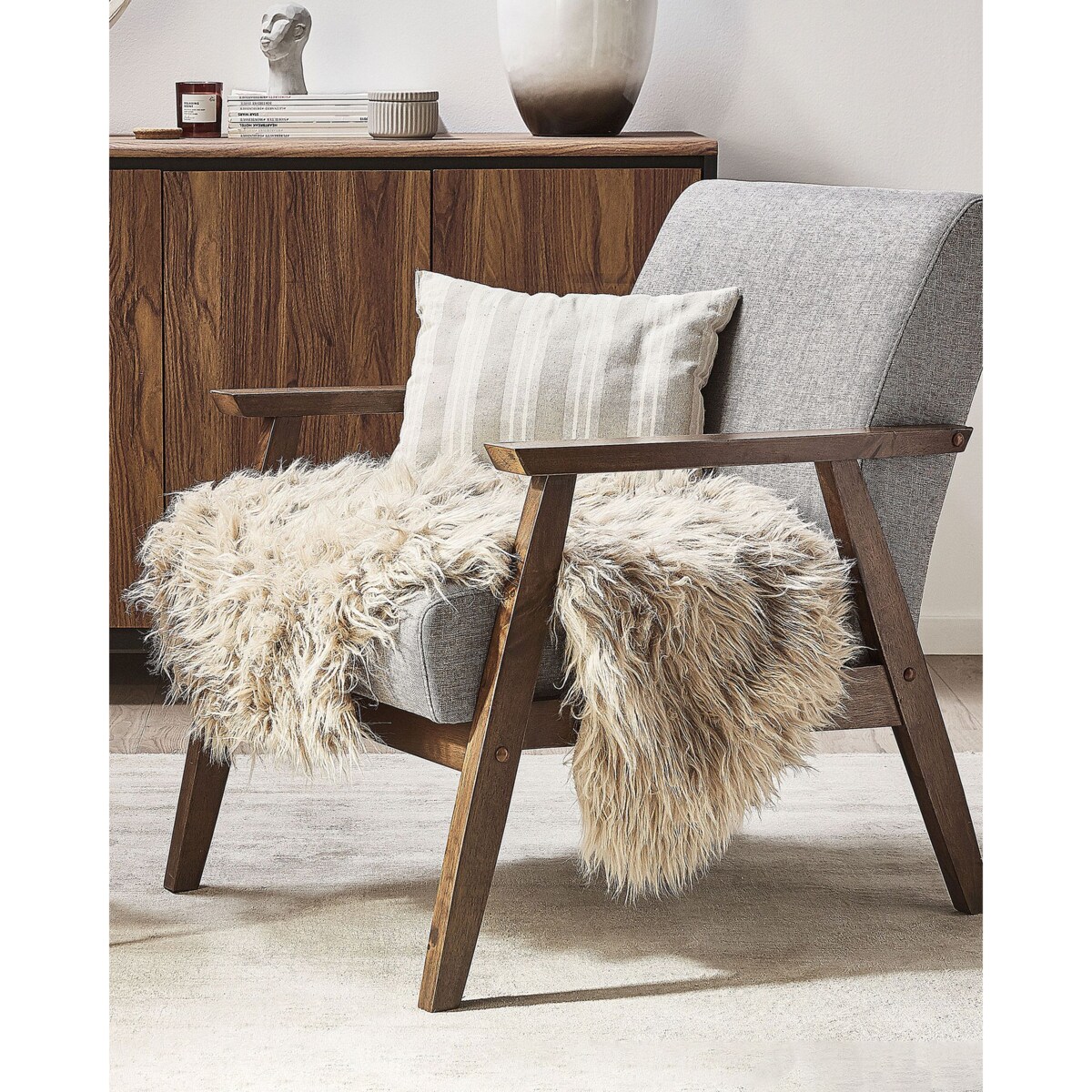 Dywan ze sztucznego futra MUNGO Beżowy 63 x 95 cm