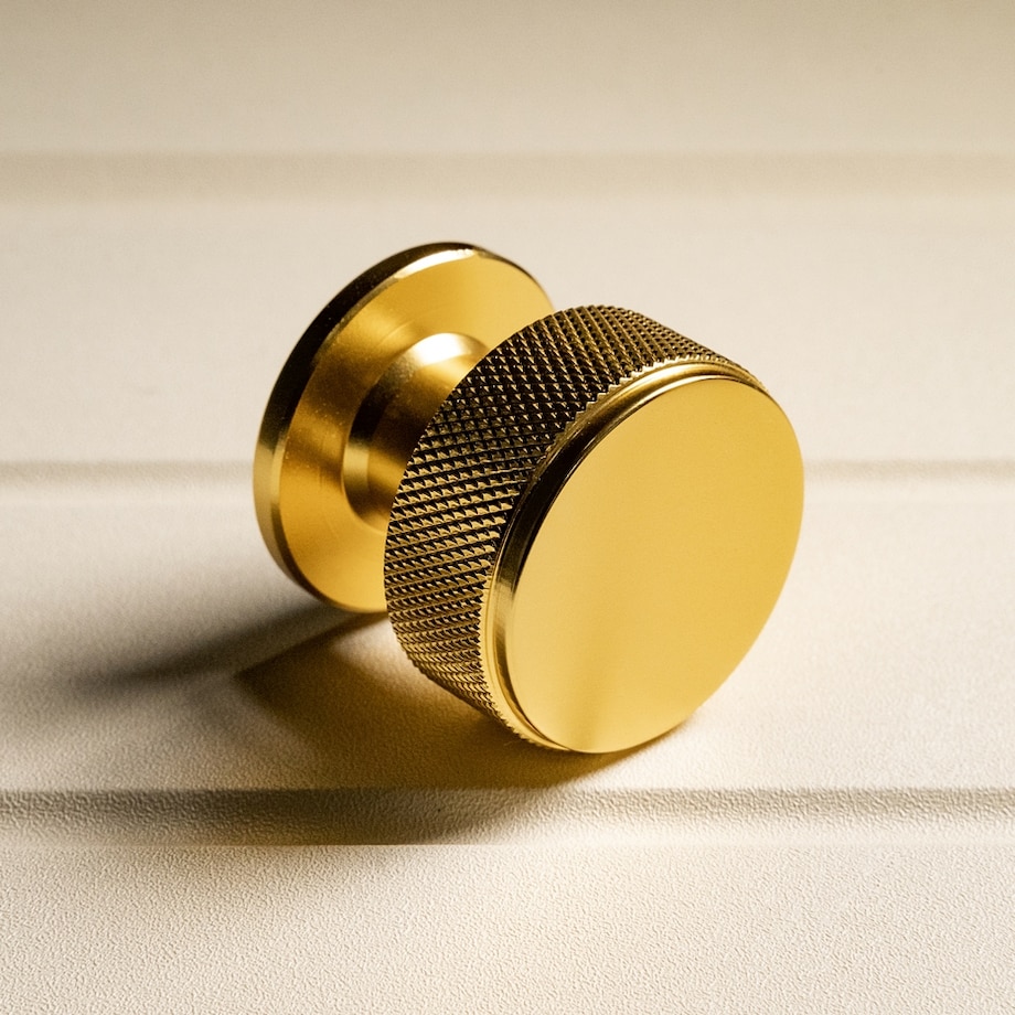 Gałka meblowa uchwyt do mebli złota okrągła 30 mm