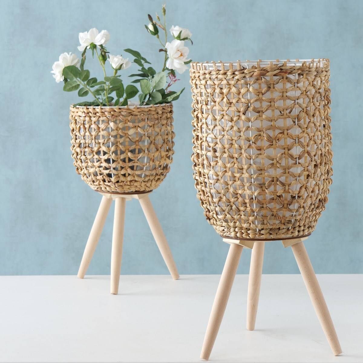 Pleciona doniczka Livela, 2 sztuki, drewniane nóżki