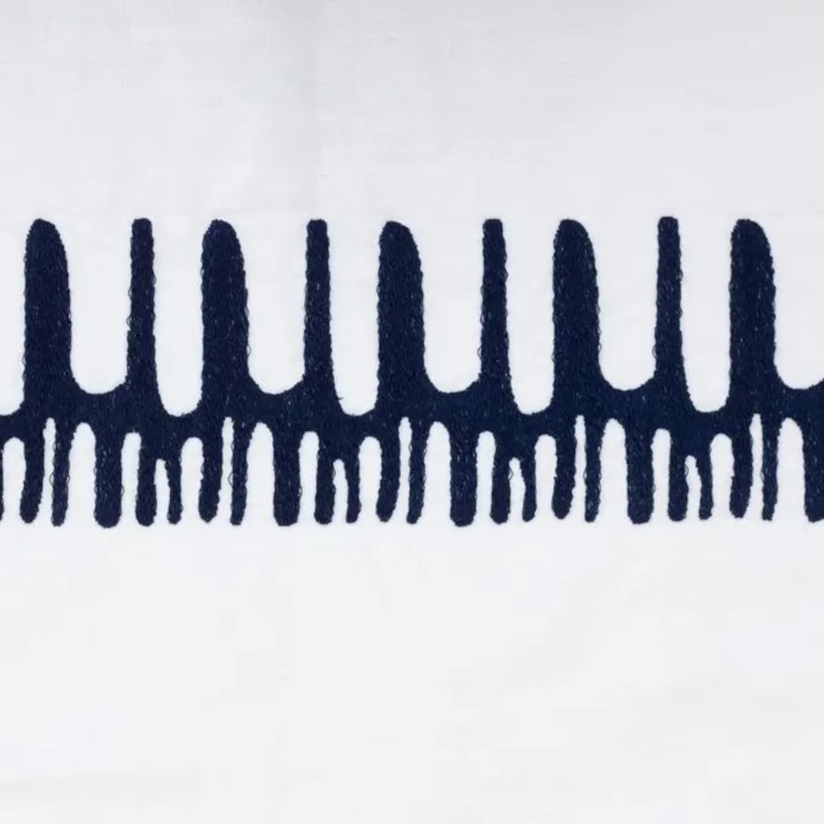Obrus bawełniany, biały z granatowym haftem, Lizandro, 150x300 cm