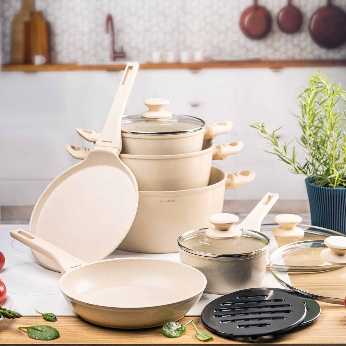 Komplet garnków z marmurkową powłoką nieprzywierającą 12-ele KLAUSBERG