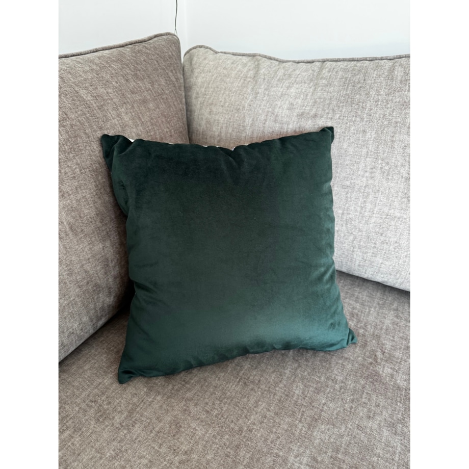 Wiosenna poszewka ozdobna z kwiatowym wzorem