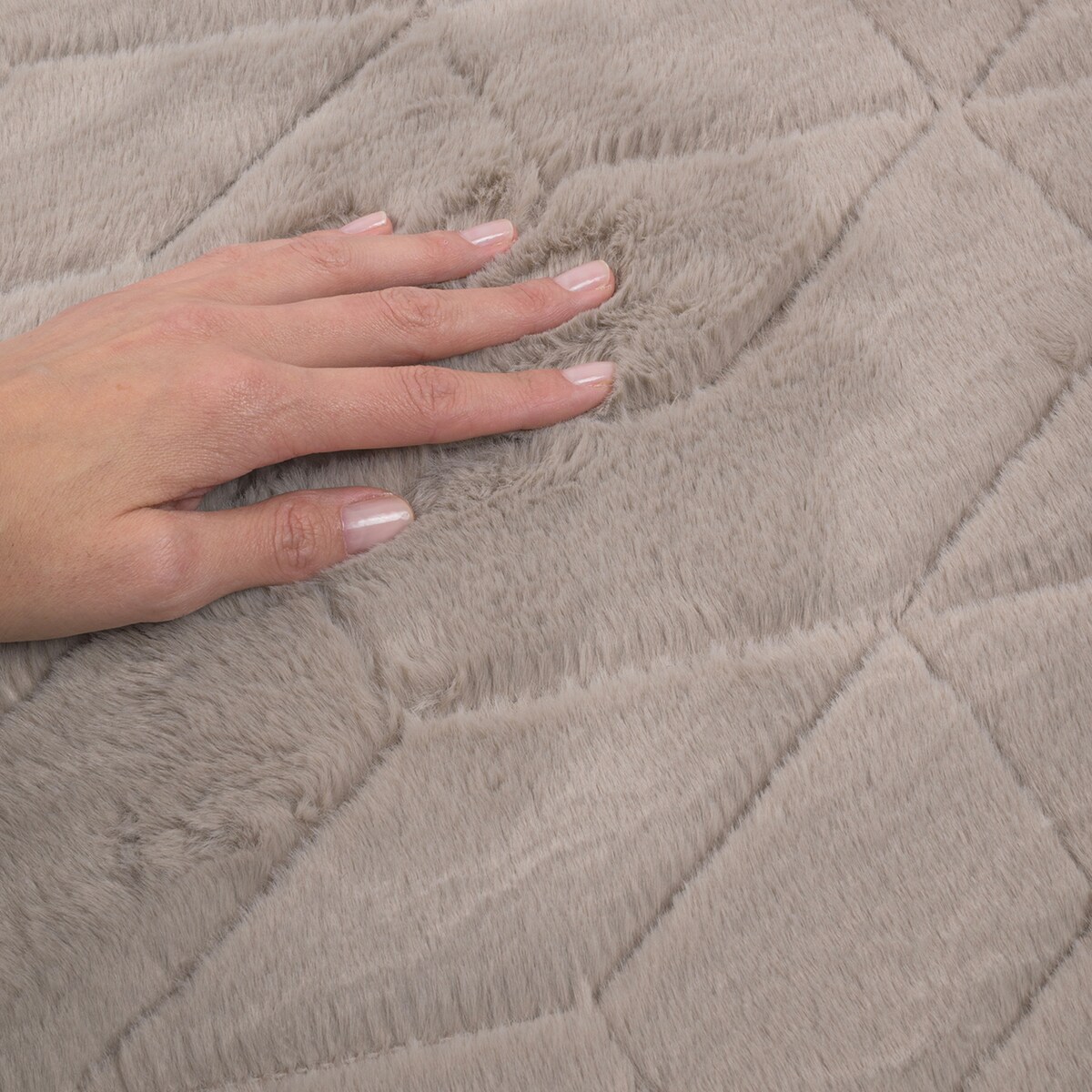 Dywan miękki Rabbit Prestige 120x160 cm e-floor OEKO-TEX beżowy