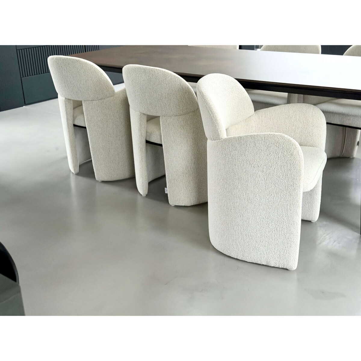 FOTEL BELAGIO BEŻOWY NOWOCZESNY DESIGN I WYGODA