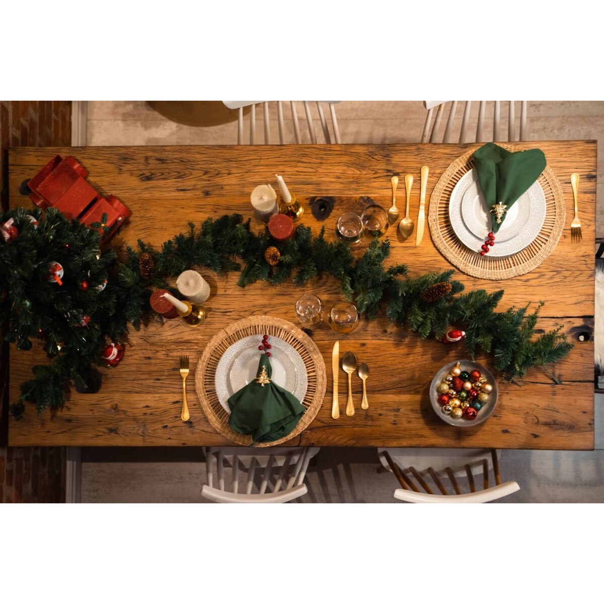 Samochód, metalowy, dekoracja świąteczna, 14 cm