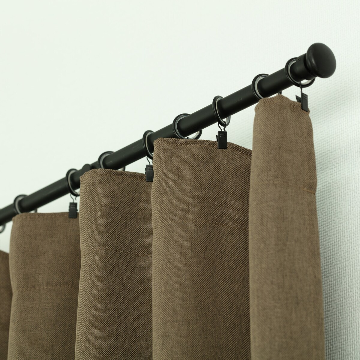 Zasłona BASIC na taśmie marszczącej 140x300cm jasne khaki 1 szt. 140x300 zielony-brązowy