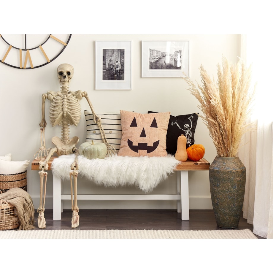 2 welurowe poduszki dekoracyjne z motywem w szkielety 45 x 45 cm czarne MEDVES