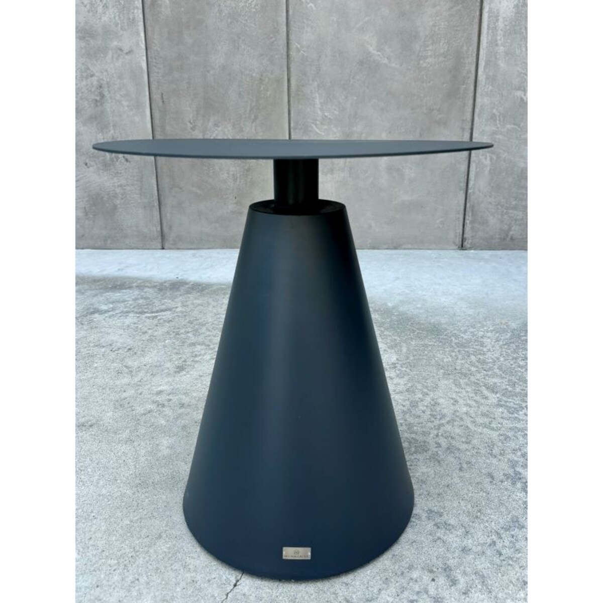 ALUMINIOWY STOLIK RICCARDO SZARY