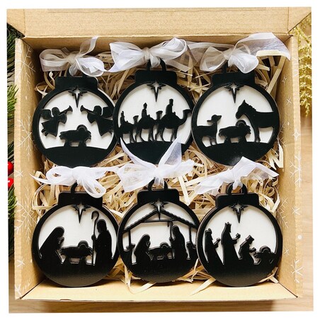 Zestaw drewnianych bombek choinkowych