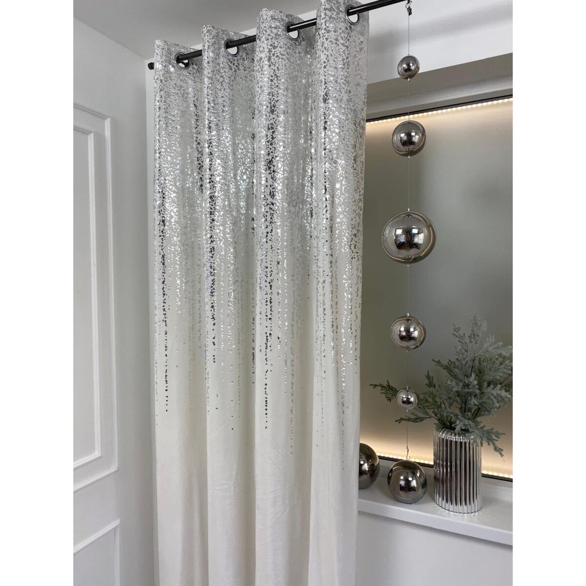 Zasłona welurowa Srebrny Deszcz 140x250 cm