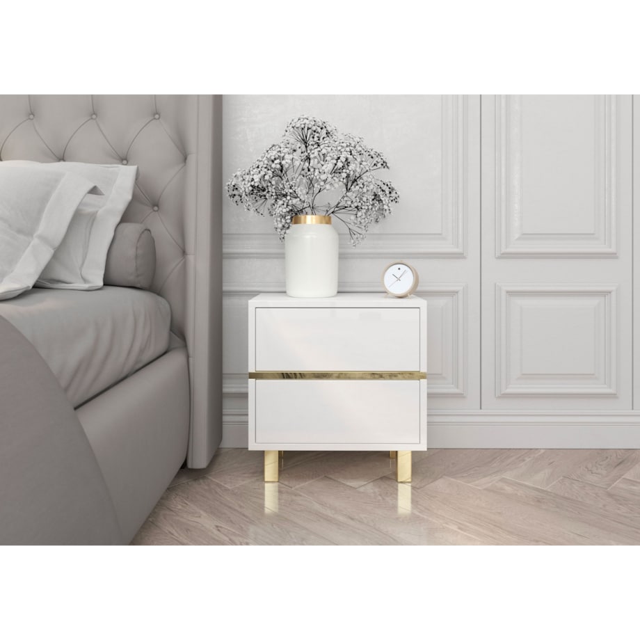 Biała Szafka Nocna Magica ze złotymi dodatkami / szer. 49 cm