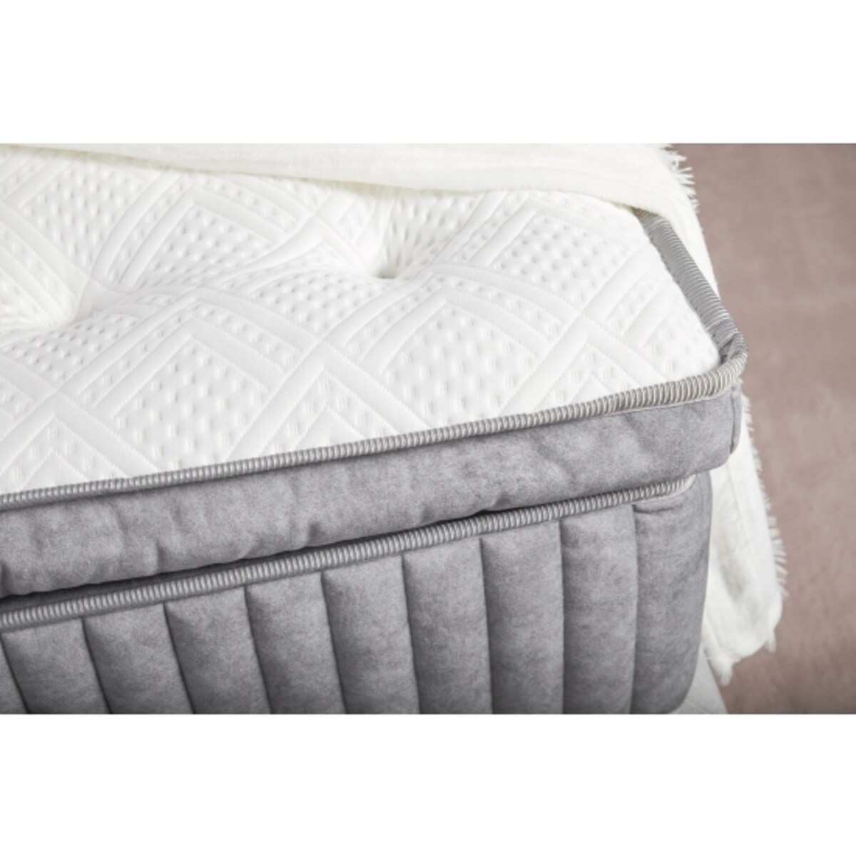 Materac Hilding DeLuxe OTELLO 160 x 200 cm Modern