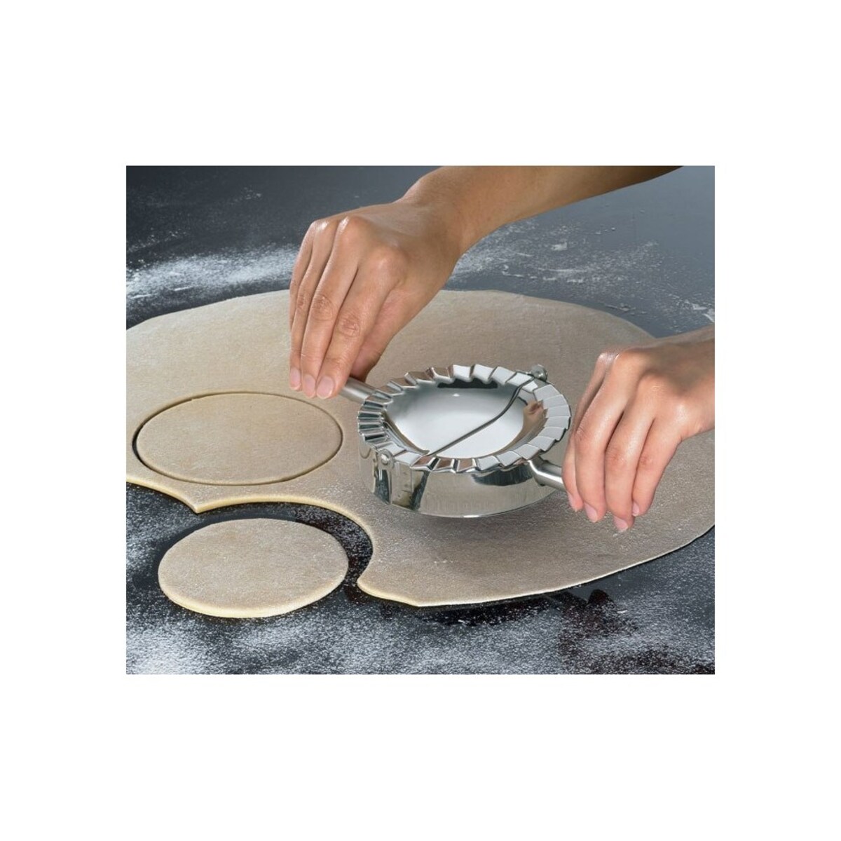 Kinghoff maszynka 4 w 1 do ciasta makaronu i pierogów KH3114B