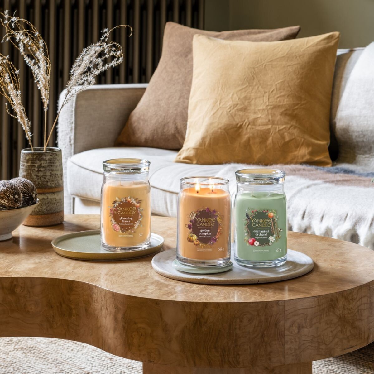 YC SIGNATURE – Świeca duża ENCHANTED ORCHARD