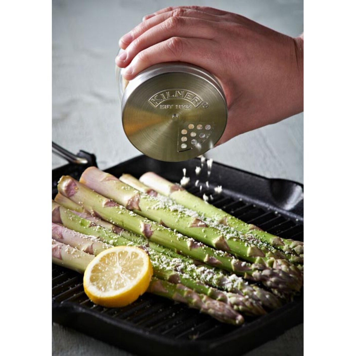 Słoiczek do przypraw z sitkiem, Kilner