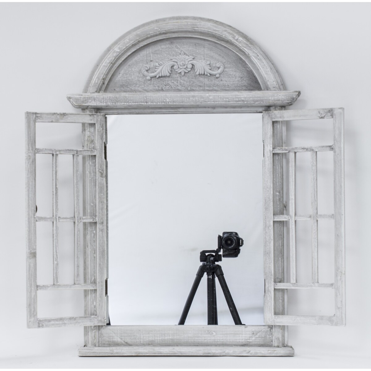 Lustro z okiennicami 80x55x4 cm